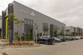 وحدات تجارية